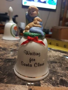 "WAITING FOR SANTA CLAUS " CHRISTMAS FIGURINE BELL - Picture 1 of 5