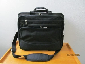 Targus Briefcase Business Soft Case Computer Laptop Bag Fits Laptop 15" - Picture 1 of 9