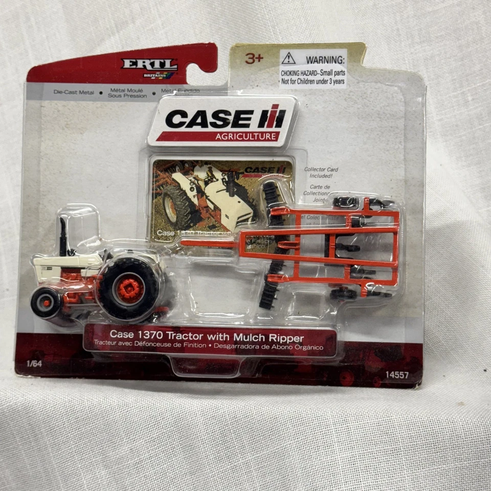 Tractor Case 1370 con desgarrador de mantillo de ERTL 1/64 (SELLADO CON TARJETA) Foto 1 de 2