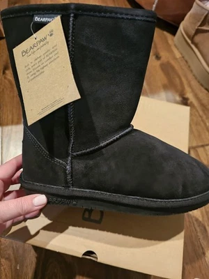 BEARPAW Emma Jóvenes Niñas Talla 5 Negro Gamuza Pantorrilla Alto Sherpa Botas Forradas 608Y Foto 1 de 4