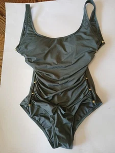 TRAJE DE BAÑO CARMEN MARC VALVO "PEEK A BOO" VERDE PALMA 1 PIEZA Cuentas Laterales Mujer 10 - Imagen 1 de 23