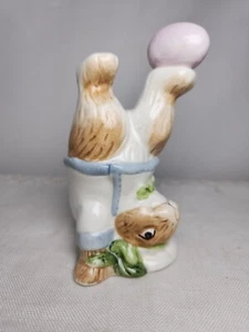 K & B Figurine EASTER BUNNY Ceramic Tricky Rabbit Balancing Easter Egg 4" H  - Picture 1 of 12