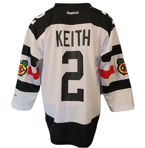 Duncan Keith #2 Chicago Blackhawks NHL Jersey Youth XL Reebok Black White Cover