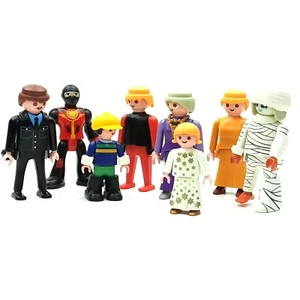 LEGO Lot of 8 Random Mini Figures People. 2-2” 5-3.75” - Picture 1 of 4