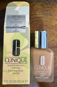 ~ Clinique ~ SUPERAUSGEWOGENES MAKE-UP | NORMAL BIS ÖLIG #07 NEUTRAL (G) 1 OZ - NEU IM KARTON ~ - Bild 1 von 4