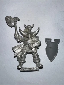 Warhammer Fantasy Marauder Chaos Warrior w/ Battle Axe Champion Metal A - Picture 1 of 1