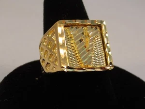Herren 14KT Vergoldet Bling Buchstabe V Initialen Hip Hop Ring - Größe 9 - Bild 1 von 1