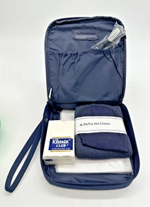 Delta Airlines Amenity Kit Calcetines Máscara CD Mangas Cepillo de Dientes Pegatina Kleenex Nuevo de Lote Antiguo - Imagen 1 de 9