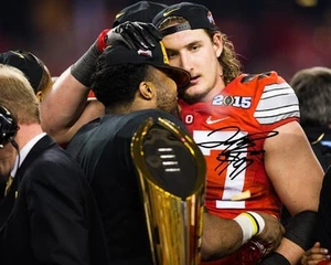 Foto firmada de fútbol americano de Joey Bosa Ohio State Buckeyes 8X10 automática precio de venta sugerido por los Campos Nacionales - Imagen 1 de 1