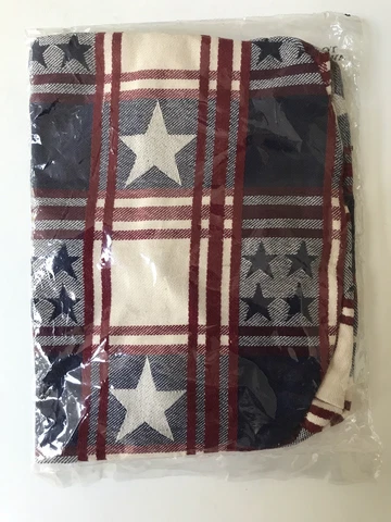 New Unopened Pampered Chef Patriotic Basket Liner. # 2968. Red White Blue Stars Cover
