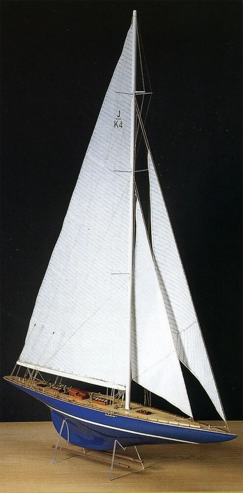 Amati Segelschiff Endeavour Amerikas Cup 1934 Yacht 1:35 Holz Baukasten - Bild 1 von 1