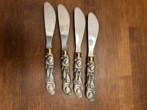 Four Bunny Metal Butter Knives 5 and 1/4" Stainless Taiwan - Picture 1 of 2