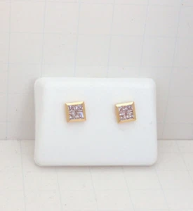 ORECCHINI CLASSICI ZIRCONI SCINTILLANTI ORO GIALLO 14K QUADRATI NUOVI CON SCATOLA # J163 - Foto 1 di 4