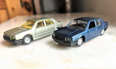 2 SOLIDO - 1/43 - RENAULT 25 GRISE / BLEU - Ref. 1504 1988 - ORIGINALES  - Photo 1/4