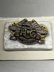 Harley Davidson H.O.G. Spilla Harley Gruppo Proprietari Doppio Post Spilla Camicia Gilet Spilla - Foto 1 di 1