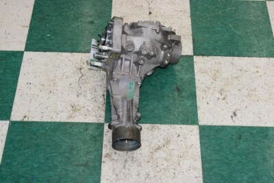 2011-2020 Toyota Sienna Transfer Case Assembly in Warranty OEM - Image 1 of 4