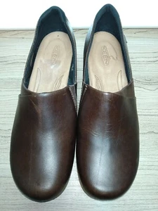 KEEN 9M US / 39.5EU Dark Brown Mora Leather Slip-On Service Clogs w/ Heel - Picture 1 of 10