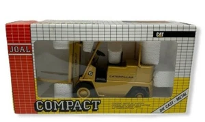 * Joal Compact 215, Die Cast-Metal, Caterpillar Trolley Lifter 1:25 - Picture 1 of 4