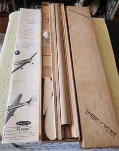 NEW OLD STOCK VINTAGE TOP FLIGHT TAURUS BALSA RC MODEL WING KIT UNASSEMBLED - Picture 1 of 17