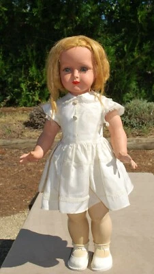 POUPEE BELLA YEUX RIBOULANTS 60 CM MARCHEUSE - Photo 1/4