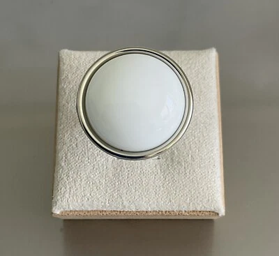 Anillo Redondo Piedra Coral Blanco Colección Calvin Klein Acero Inoxidable Talla 9 Foto 1 de 4