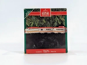 Hallmark Keepsake Adorno de Navidad ESTRELLA DE PLATA 1992 Juego de 3 METAL FUNDIDO - Imagen 1 de 5