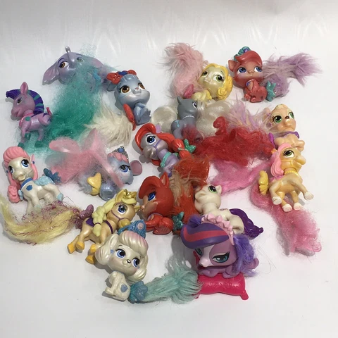 Disney Palace Pets Huge Lot of 17 Figures Cover