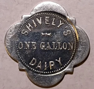 North Manchester, Indiana - Shively's Dairy de un galón - Imagen 1 de 2
