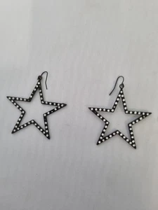 Star dangle/ drop earrings coloured black - Picture 1 of 3