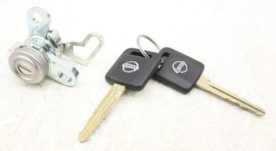 Cilindro y llaves de bloqueo de puerta trasera OEM K3477EA80J nuevo para Nissan Frontier 2007-2018 Foto 1 de 4