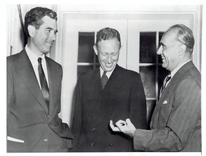 1947 Vintage Photo National Labor Relations Board Members meeting at White House - Picture 1 of 2