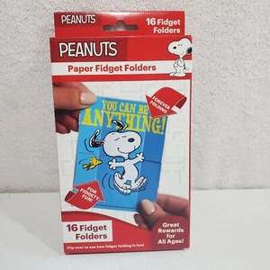 Eureka Peanuts Classic Fidget Folders Pack of 16 Snoopy School Rewards - Picture 1 of 2