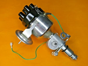 TRIUMPH GT6 (1966-1975) POINTS IGNITION DISTRIBUTOR (6 cylinder Delco type) - Picture 1 of 5