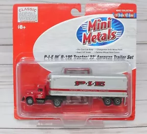 Mini-Metals 31103, IH R-190 Tractor & 32' Aerovan Trailer Set, P.I.E., HO Scale - Picture 1 of 3