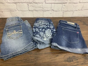 Lot of 3 girls blue jean shorts 2 Mudd 1 Tommy Bahama size 10 - Picture 1 of 7