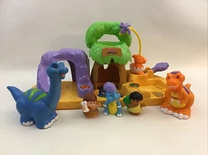 Fisher Price Little People Baby Dinoland Dinosaur Play Set & Sounds Figures - Picture 1 of 17