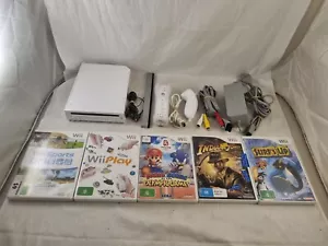 Big Nintendo Wii Console Bundle Remotes Games & Accessories READY TO PLAY - Picture 1 of 16
