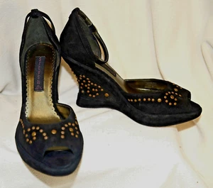 Display Steven Madden Vintage wedge studded heel Black suede shoes heels 8.5 - Picture 1 of 7