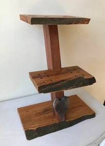 Vintage rustikal handgefertigt Massivholz Regal/Organizer, Löcher 13"x 10,25" x 6" - Bild 1 von 13