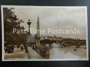 c1925 RP - LONDON, Victoria Embankment - postmark SHEP BUSH W.12 (784c) - Picture 1 of 1