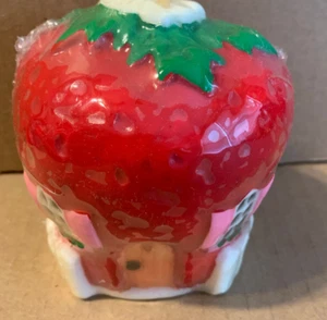 Vintage Strawberry Shortcake Candle House strawberry Scented 4" AGC NOS NIP! - Picture 1 of 5