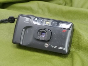 #1727 Minolta Riva MINI Leica MINI II Copy 35mm Point and Shoot Film Camera - Picture 1 of 10