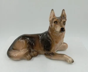 Vintage German Shepard wolf Porcelain Dog Figurine - Made in Japan 4"× 3.25" - Picture 1 of 14
