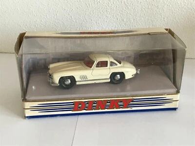 DINKY TOYS - MATCHBOX MERCEDES BENZ 300 SL GULLIWING 1955 ART DY12 - Immagine 1 di 2