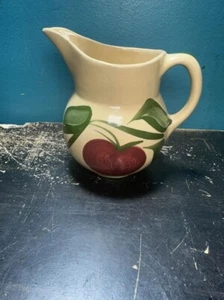 Watt Pottery Apple 3 Foglie Forno Ware #15 Creamer Brocca Acqua Latte Vintage - Foto 1 di 10