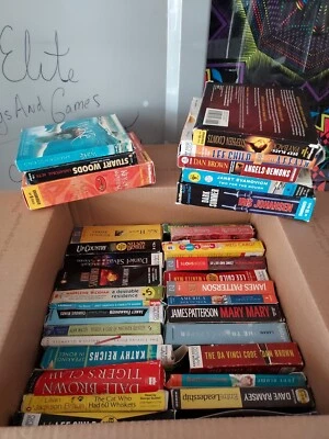 Lot Of 35 Audiobooks On CD, Mystery, Thriller, Action &more! T3#135 - Image 1 of 4