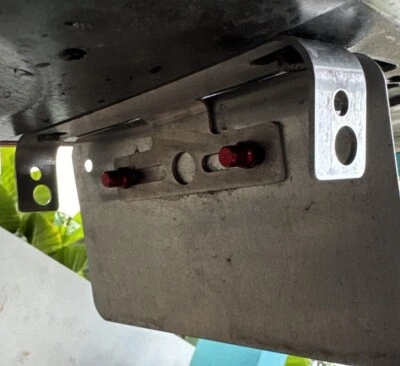 Кронштейн для перемещения номерного знака Fender Eliminator для YAMAHA YZF-R6 YZF-R6S R1 - Изображение 1 из 4