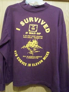 I Surived DEALS GAP Grafik rötlich Damen Medium Trikot - Bild 1 von 1