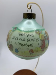 Vintage 1992 Hallmark Keepsake Ornament Betsy’s Country Christmas Sets Our Heart - Picture 1 of 11