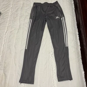 New Without Tags Youth Adidas Aeroready Large Track Pants With Zipper At Ankles - Picture 1 of 9